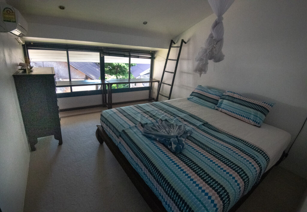 Rent E1 Villa Malee Beach